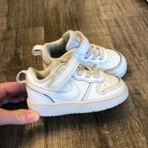 Toddler Nike sneakers